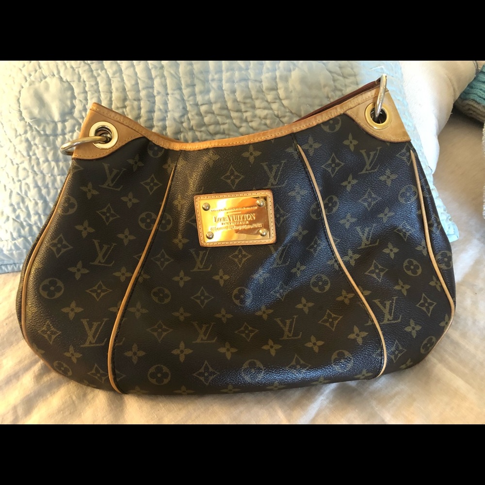 Louis Vuitton Galleria PM